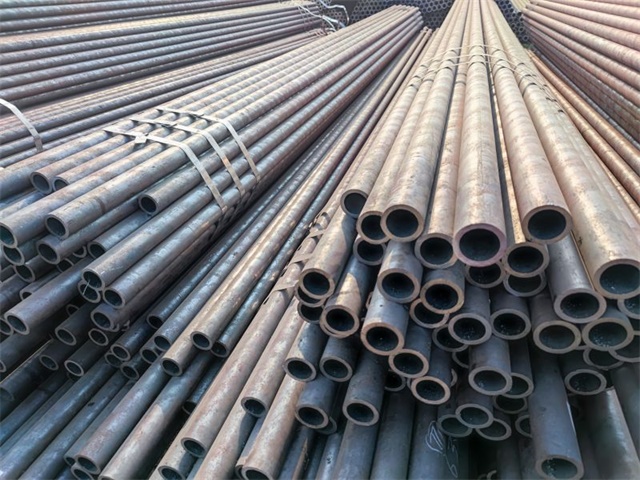 黑龙江16MN小口径无缝钢管 黑龙江16MN小口径无缝钢管